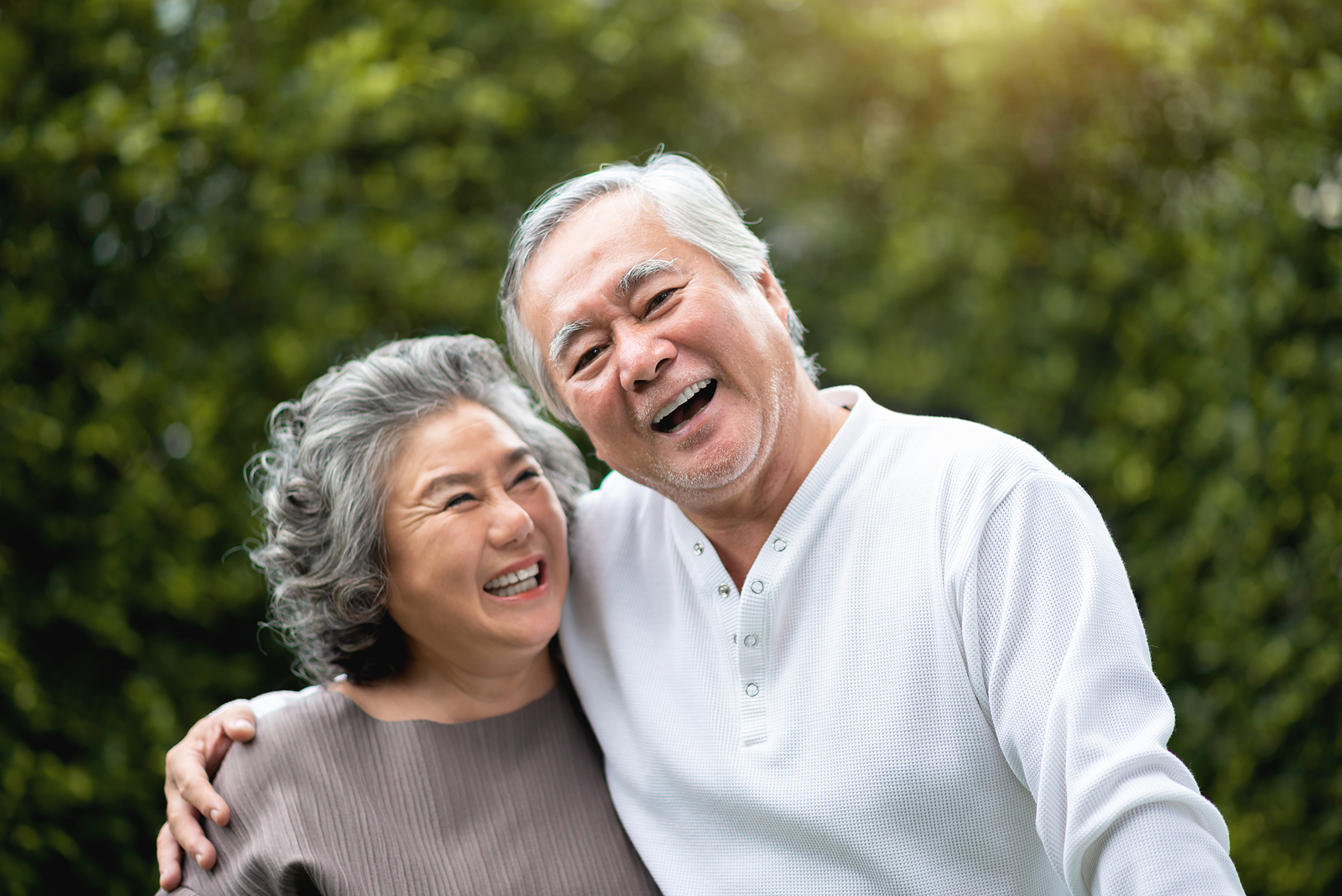 Senior couple - Accept Care